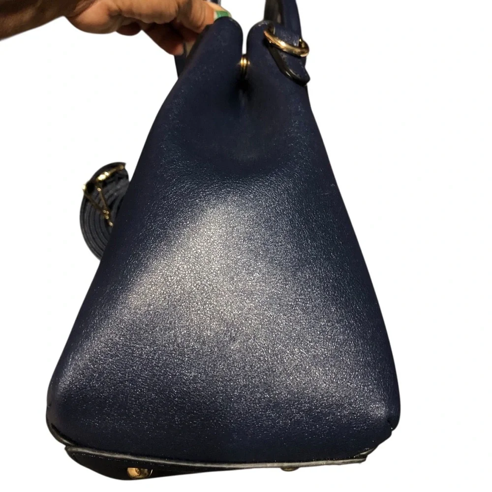 LA‎ TERRE FASHIONS N.W.T. Navy Blue Croc-Embossed Satchel/Gold Accents.Elegant